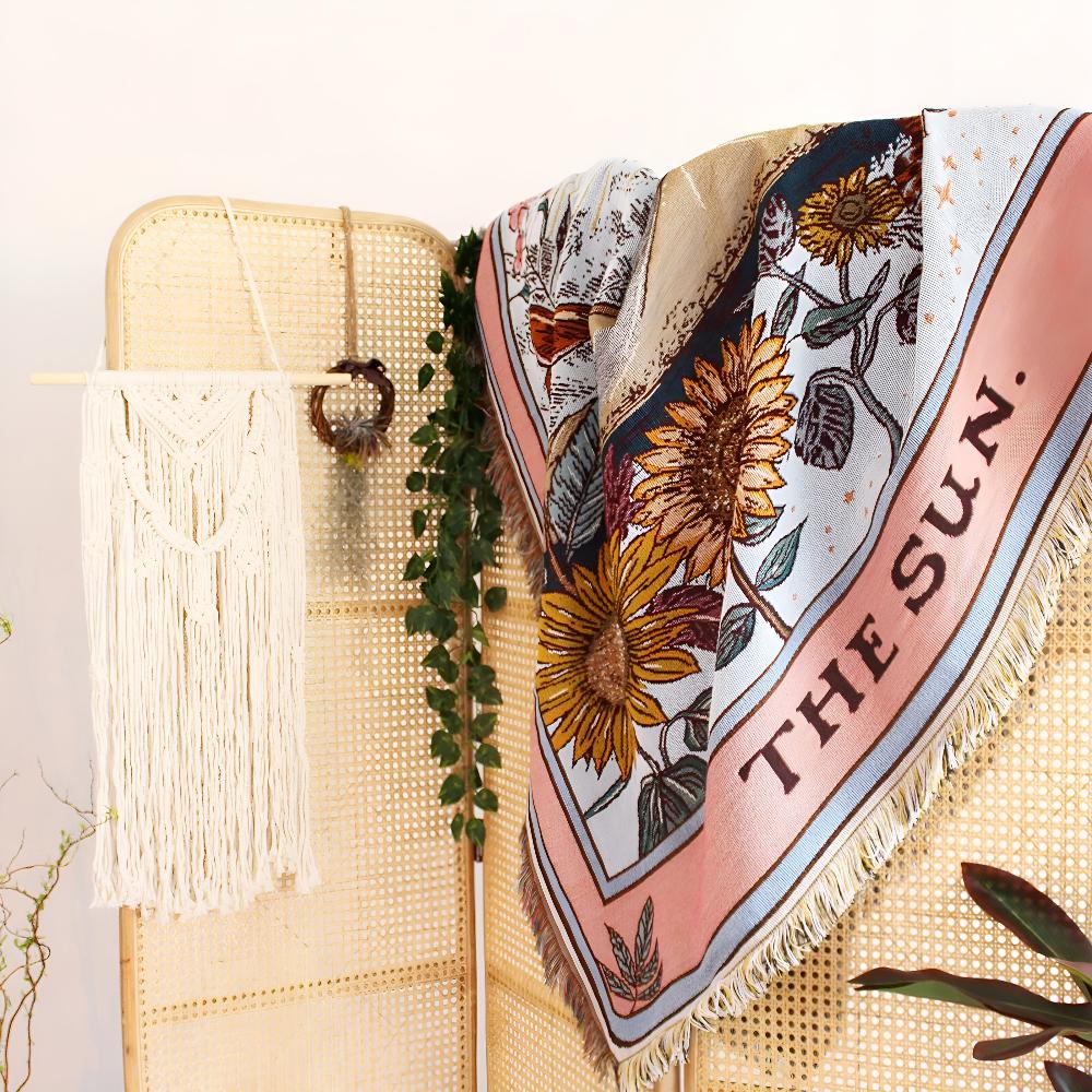 Soft Microfiber Woven Throw Blanket (Sun Tarot Design)