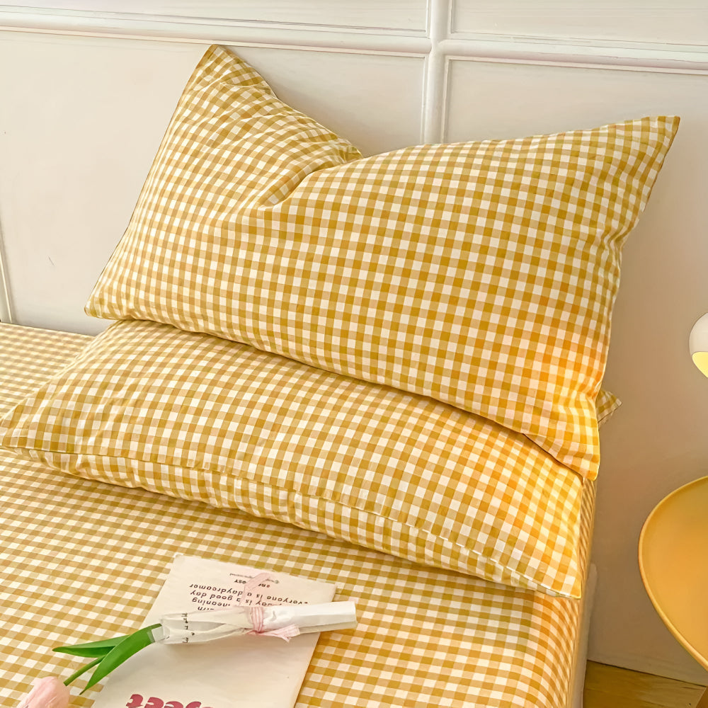 Soft-Washed Microfiber Plaid Pillowcases (2-Pack)