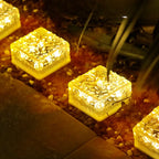 Solar Brick Light Dusk Sensor & 10 Hour Runtime