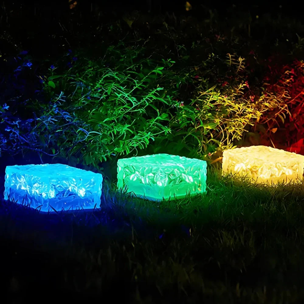 Solar Brick Light Dusk Sensor & 10 Hour Runtime