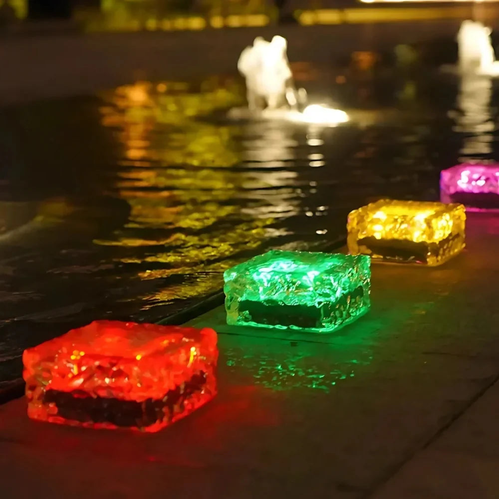 Solar Brick Light Dusk Sensor & 10 Hour Runtime