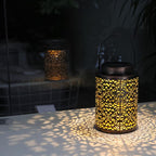 Solar Garden Light Iron Dusk-to-Dawn 50,000-Hour LEDs