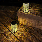 Solar Garden Light Iron Dusk-to-Dawn 50,000-Hour LEDs