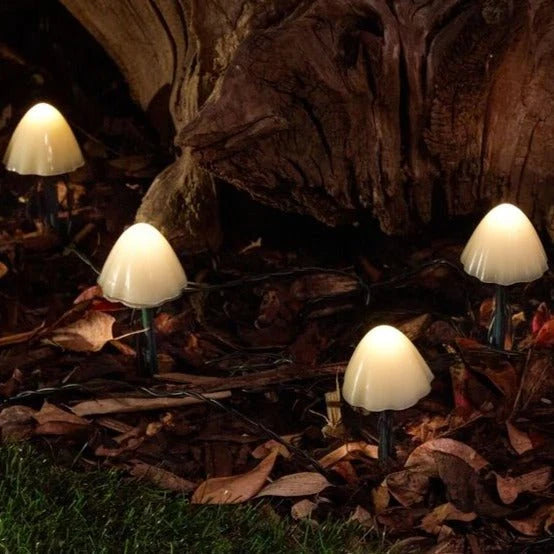 Solar Garden Lights 10-LED Mushroom-Shaped Weatherproof