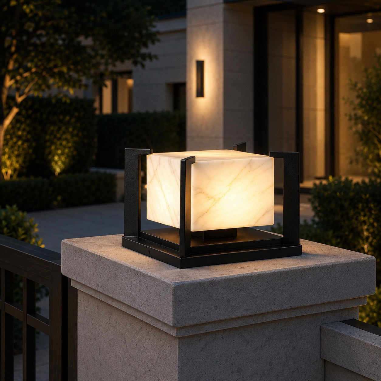 Solar & Hardwired Stainless Steel Pillar Light