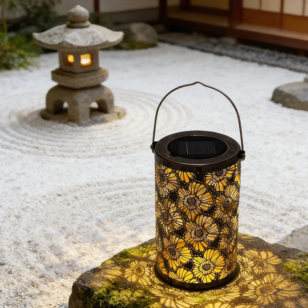 Solar Lantern Solar-Powered Pattern Projection IP55 Waterproof