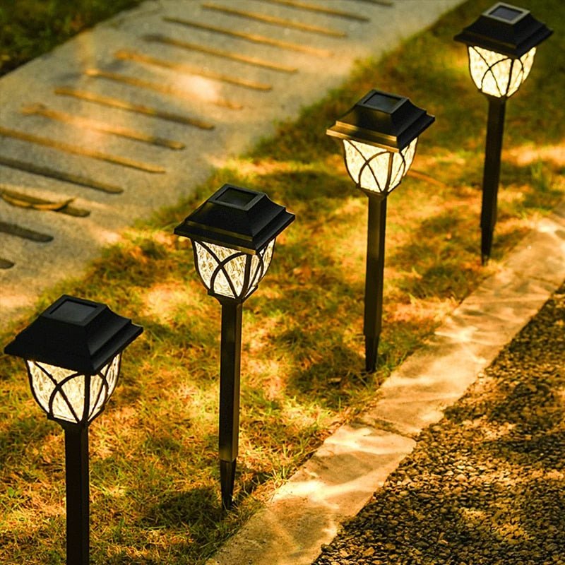 Solar-Powered Auto On/Off Cool White Pathway Lights (Up to 12-Hour Runtime)