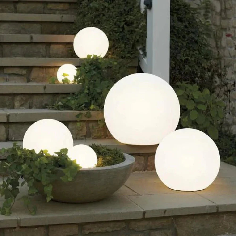 Solar Powered Waterproof Remote-Controlled Globe Light (16 Colors)
