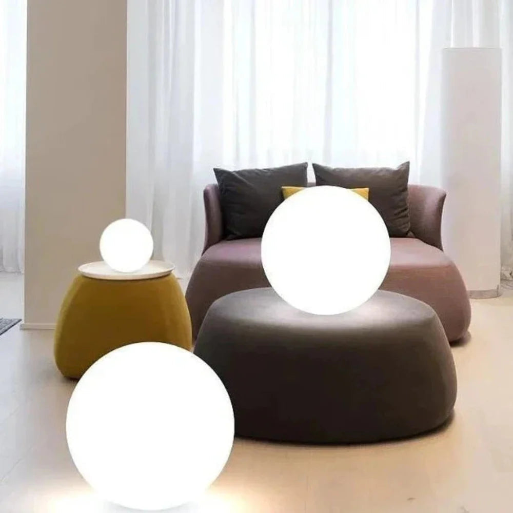 Solar Powered Waterproof Remote-Controlled Globe Light (16 Colors)