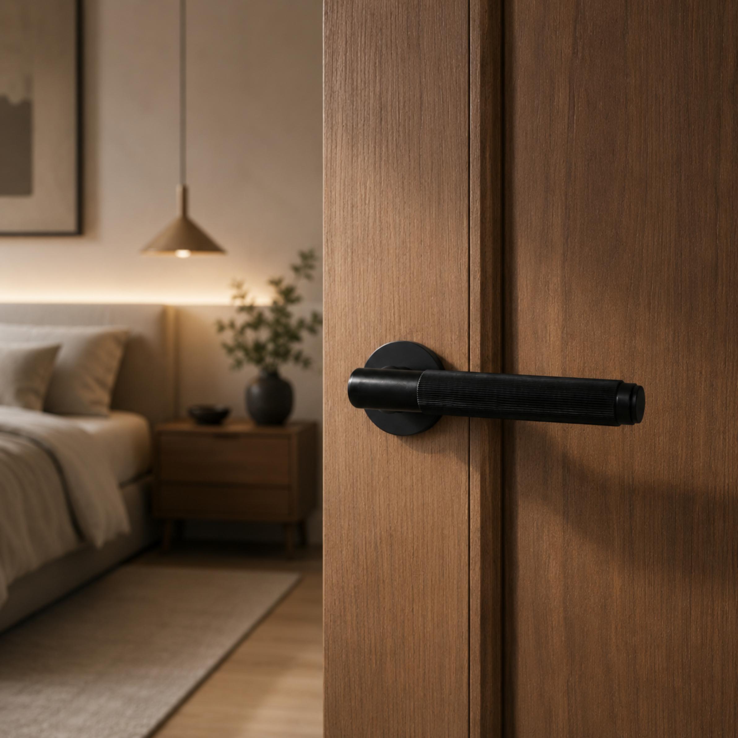 Solid Brass Knurled Grip Door Handle Set (Emergency-Access Lock)