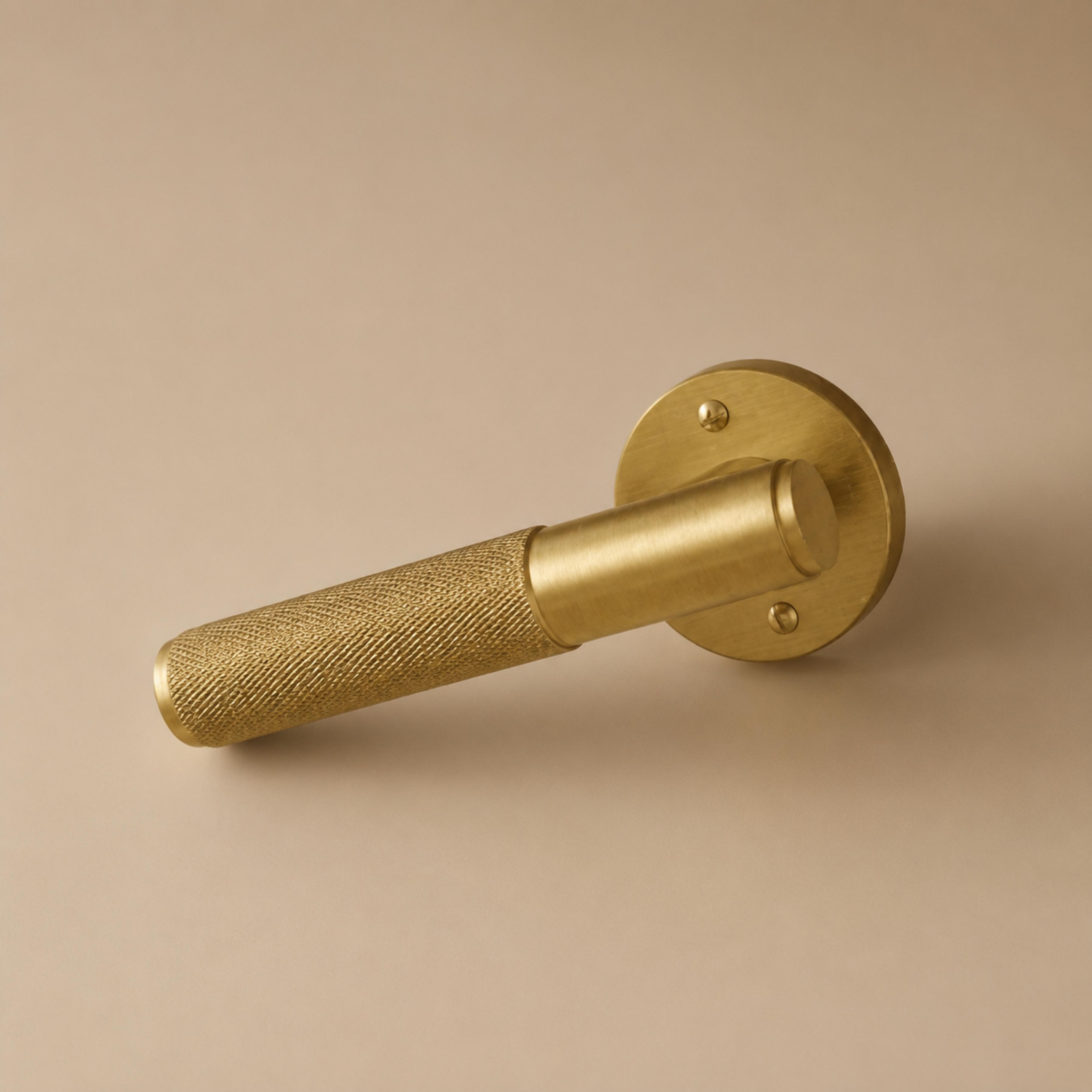 Solid Brass Knurled Lever Interior Door Handle (Square Or Round Rosette)