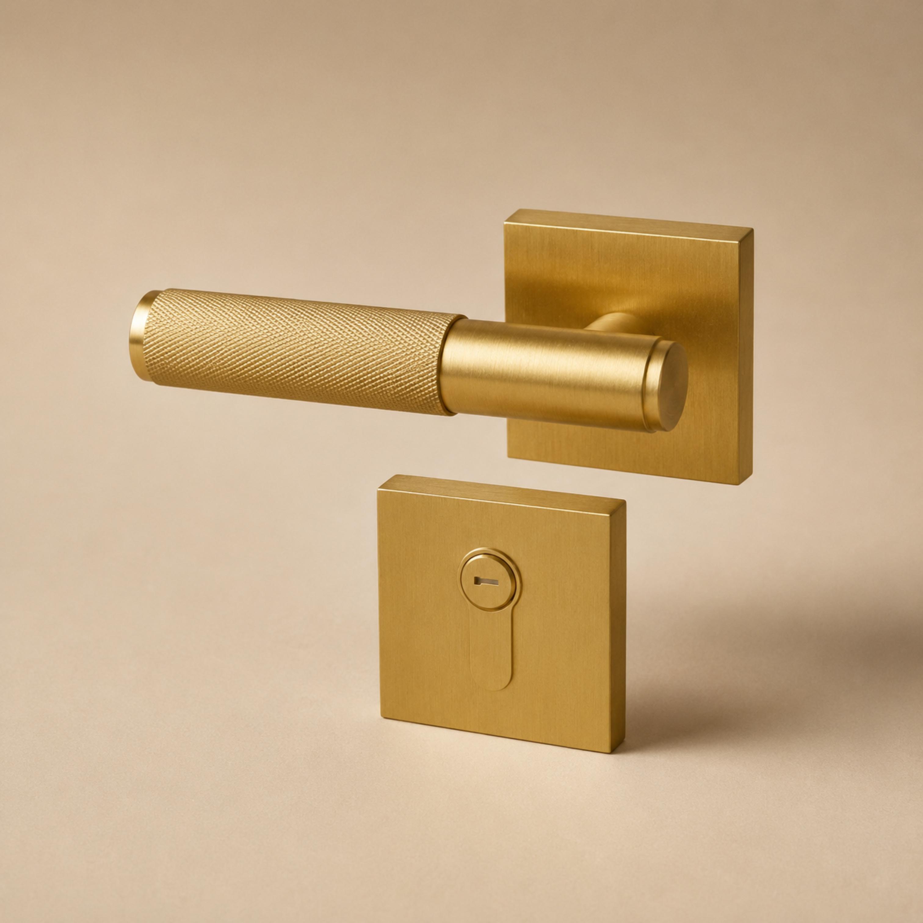 Solid Brass Knurled Lever Interior Door Handle (Square Or Round Rosette)