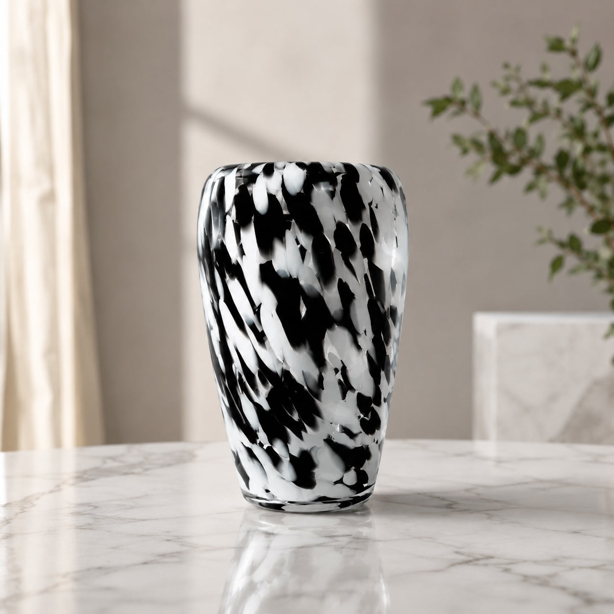 Spotted Clear Glass Flower Vase (9 x 24.5 cm)