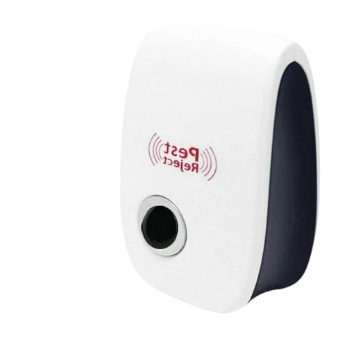 Squirrel Repeller Ultrasonic Pet-Safe 800 Sq Ft