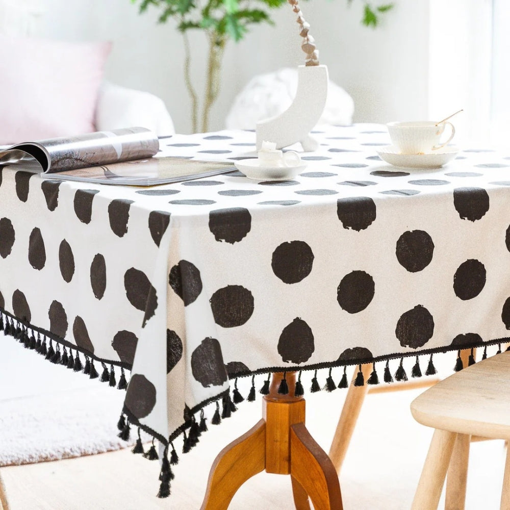 Stain-Resistant Machine Washable Microfiber Tablecloth (Polka Dot Tassel Edge)