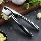 Stainless Steel Non-Slip Garlic Press (Dishwasher-Safe)
