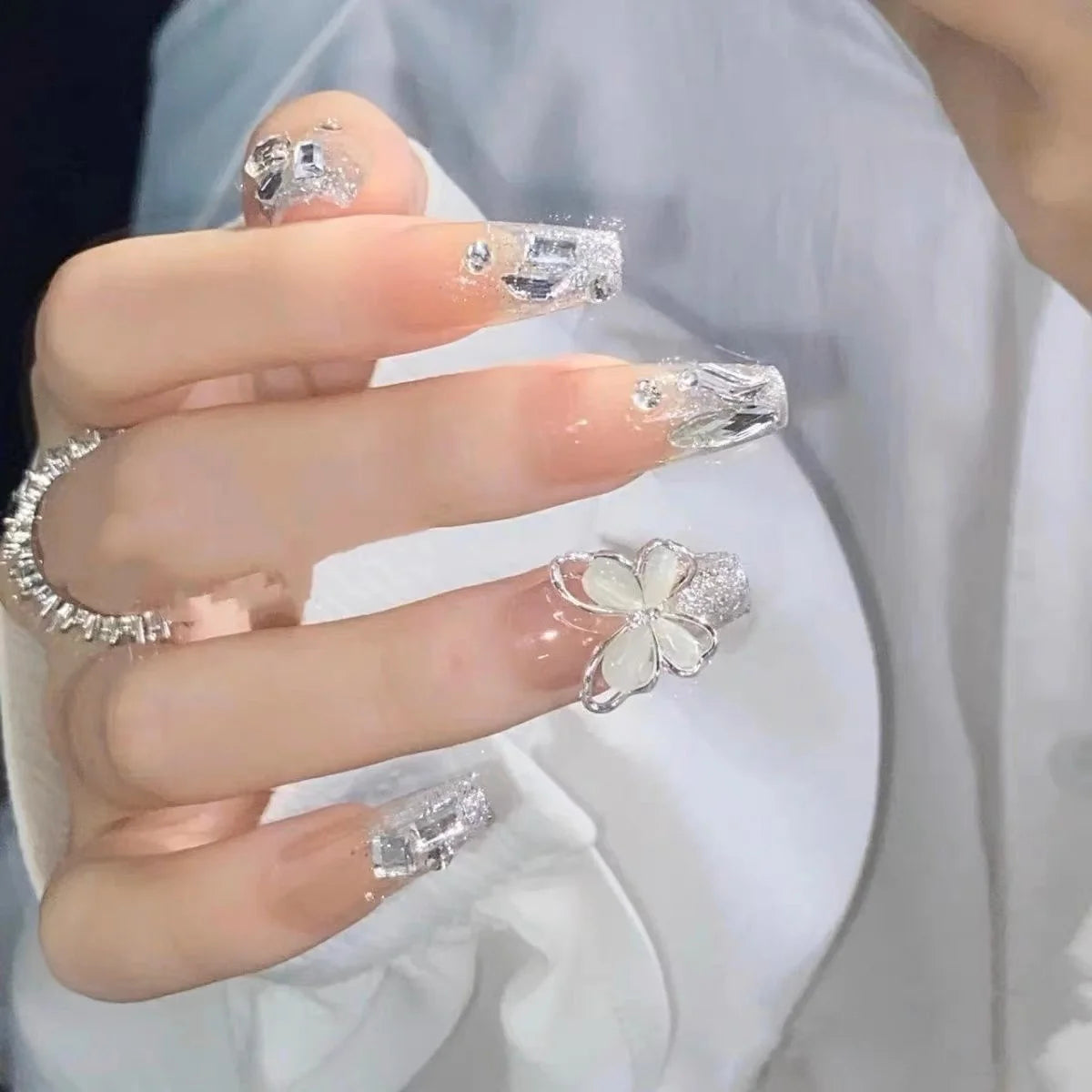 Stiletto Nail Extensions Artistic Designs & Easy Application