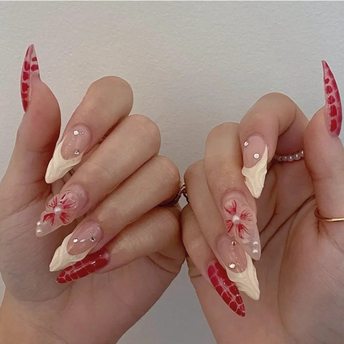 Stiletto Nail Extensions Floral & Textured Press-On Set