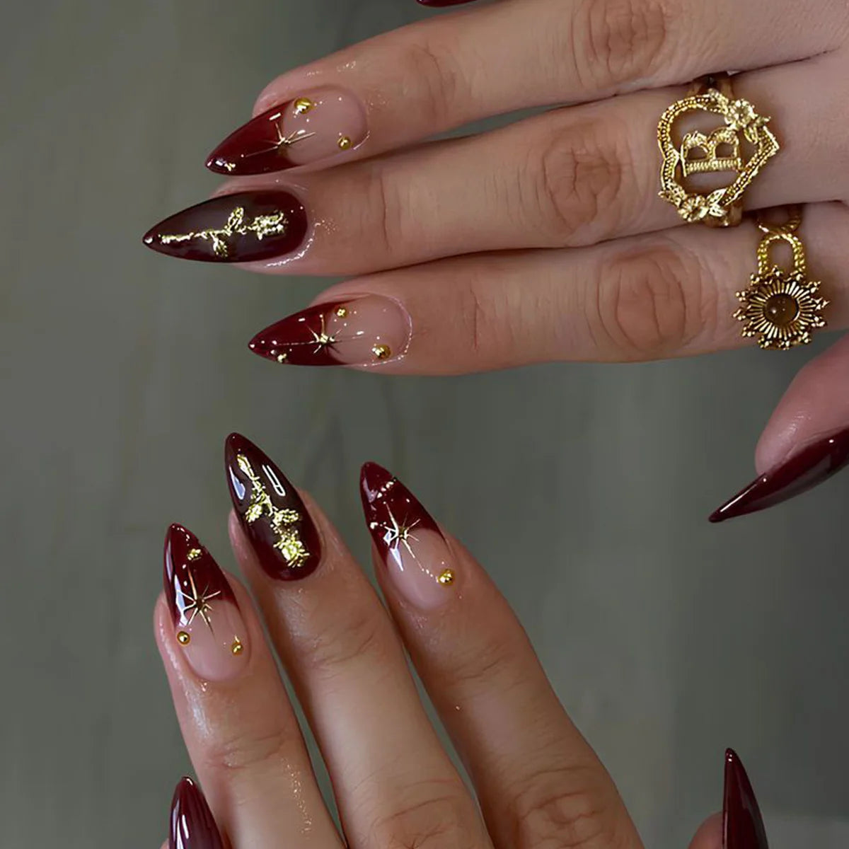 Stiletto Nail Extensions Gold Accents Reusable Set
