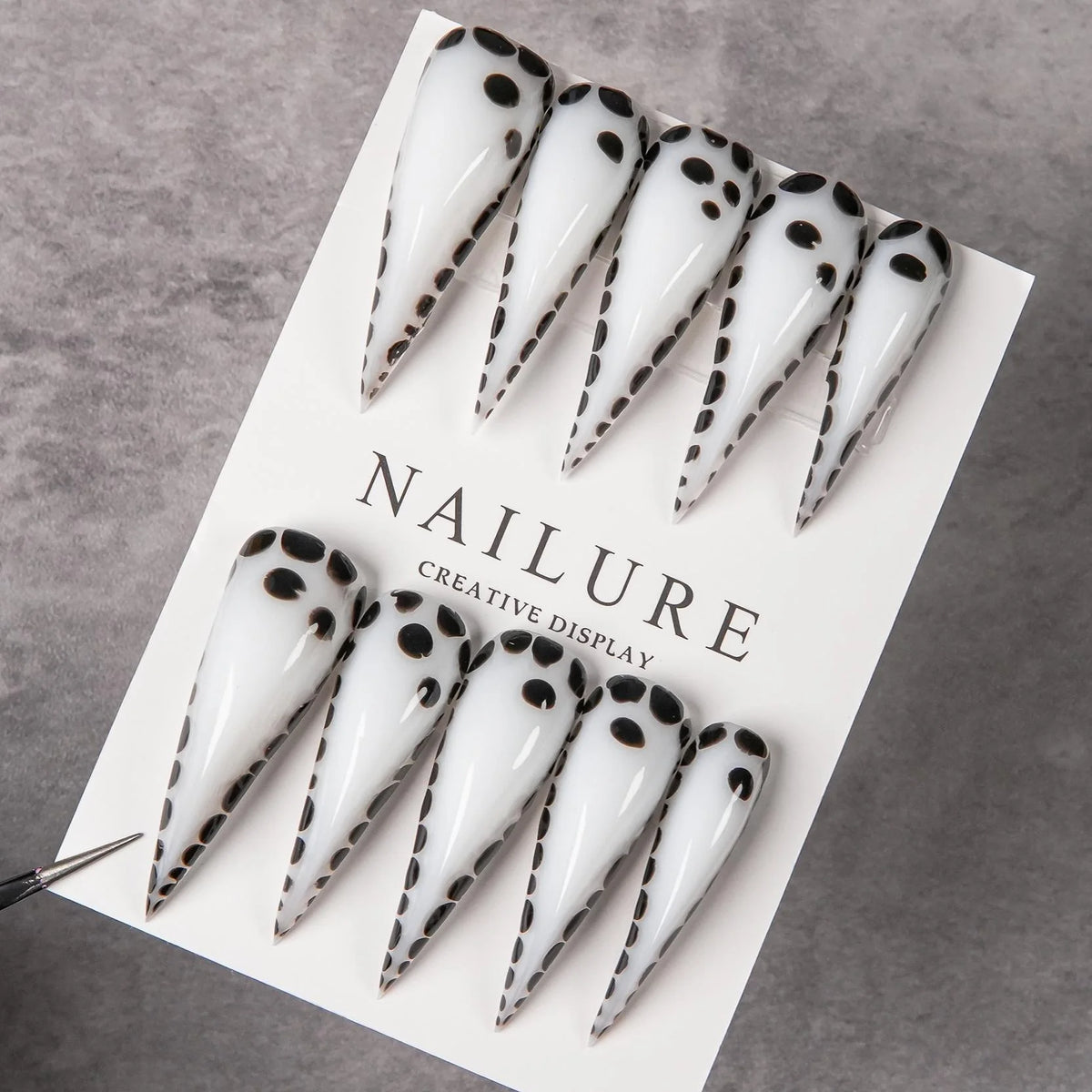 Stiletto Press-On Nails Spotty Design Reusable & Comfortable Fit