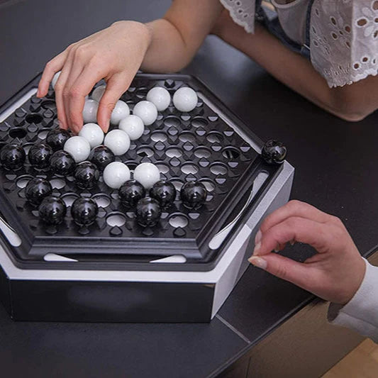Strategy Board Game Two-Player Compact Marble Pieces