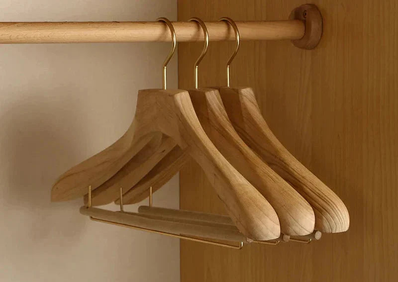Suit & Coat Hangers Camphor Wood Non-Slip Flocked Rod