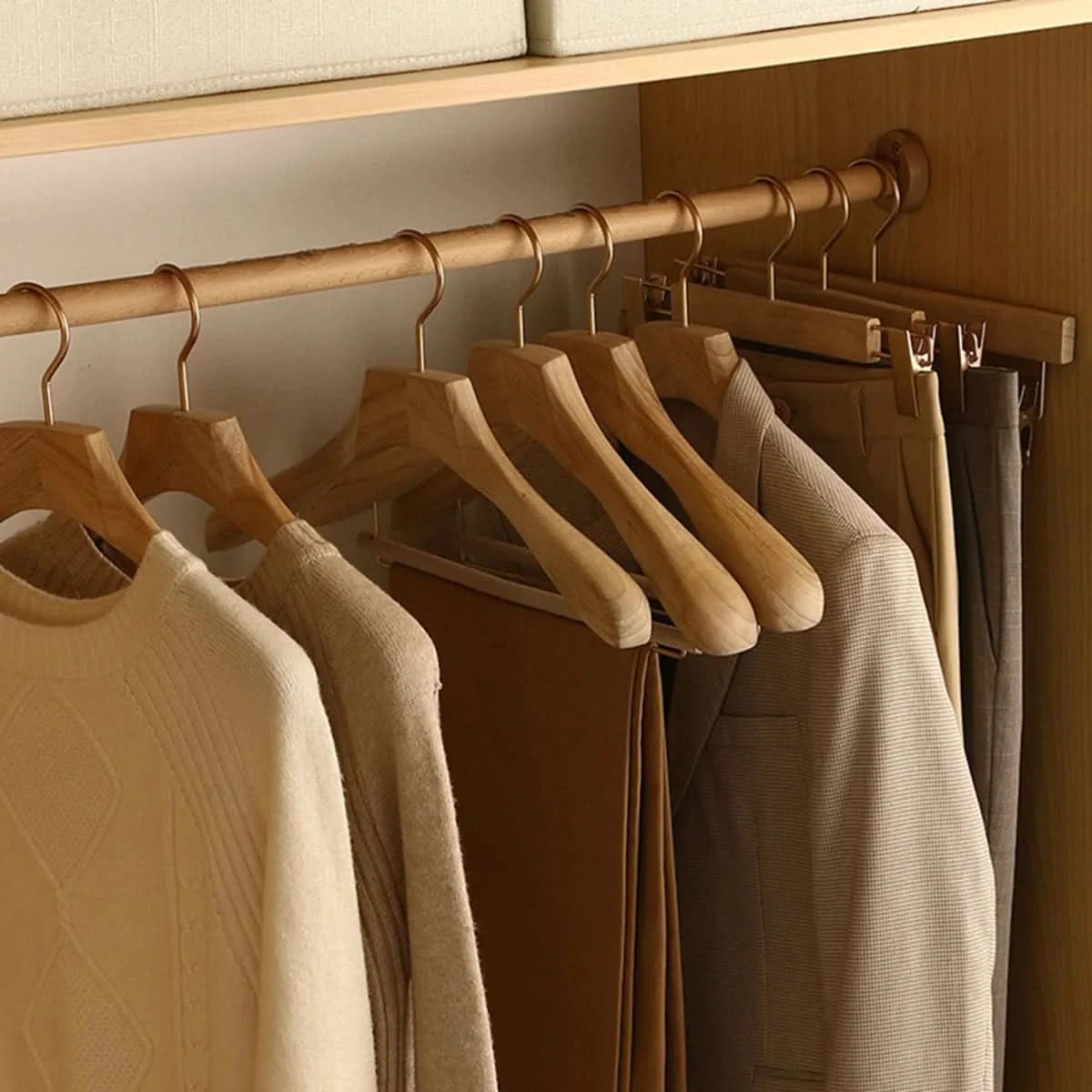 Suit Hanger Wide Contoured Shoulders Adjustable Clips