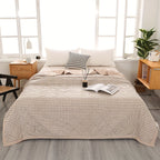 Summer Blanket Lightweight Breathable Polyester Machine Washable