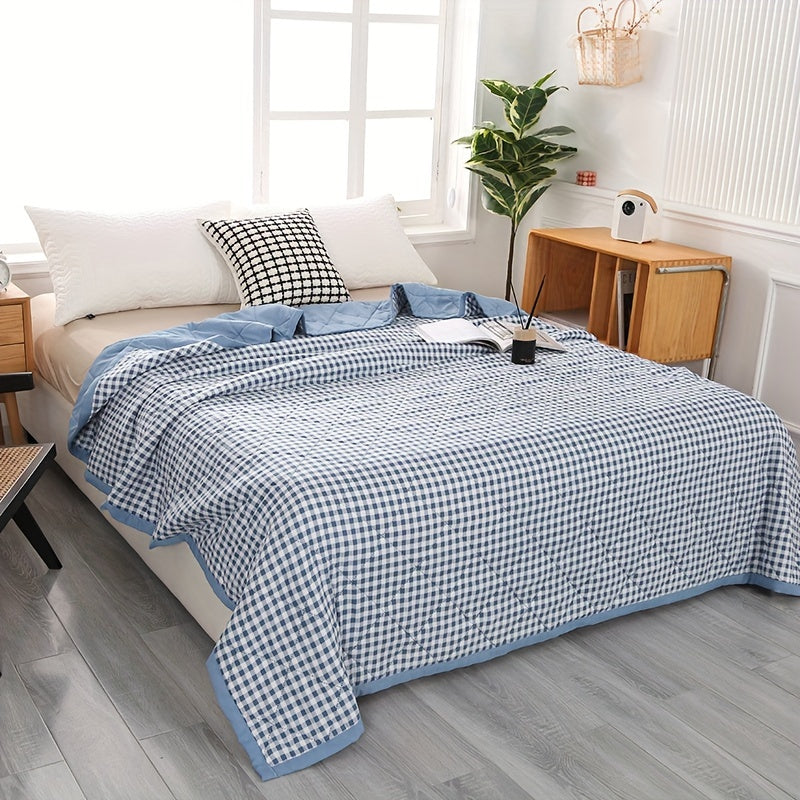 Summer Blanket Lightweight Breathable Polyester Machine Washable