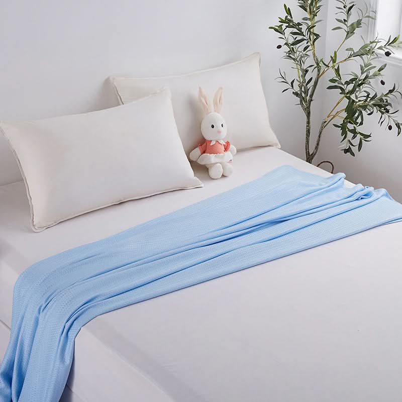 Summer Quilt Bamboo Fiber Lightweight & Breathable