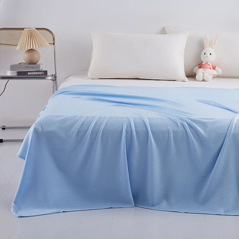 Summer Quilt Bamboo Fiber Lightweight & Breathable