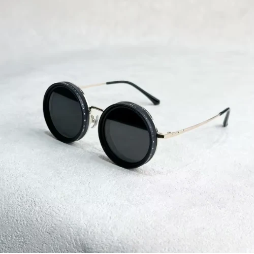 Sunglasses UV400 Lightweight Scratch-Resistant Lenses