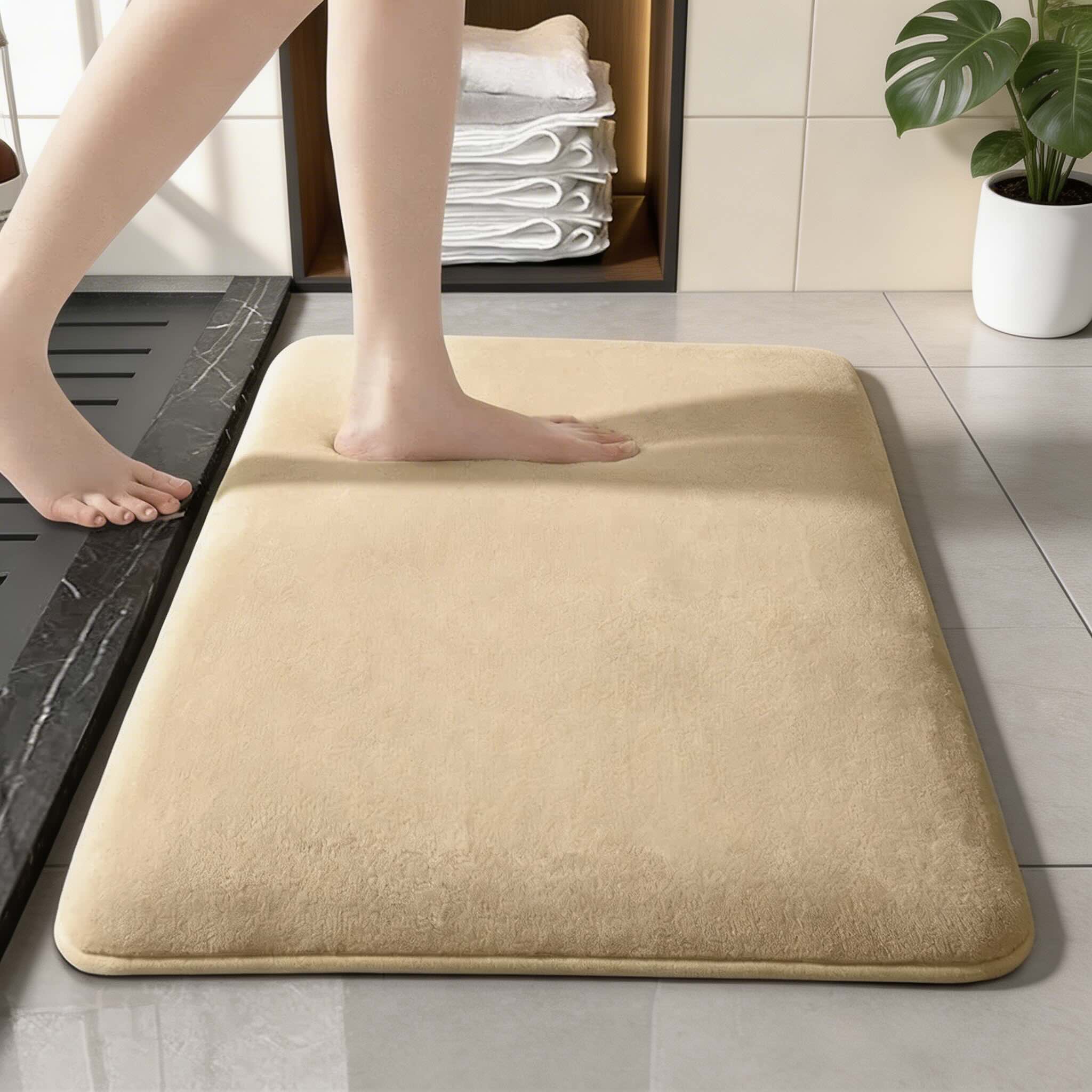 Super-Absorbent & Quick-Drying Coral Velvet Bath Mat
