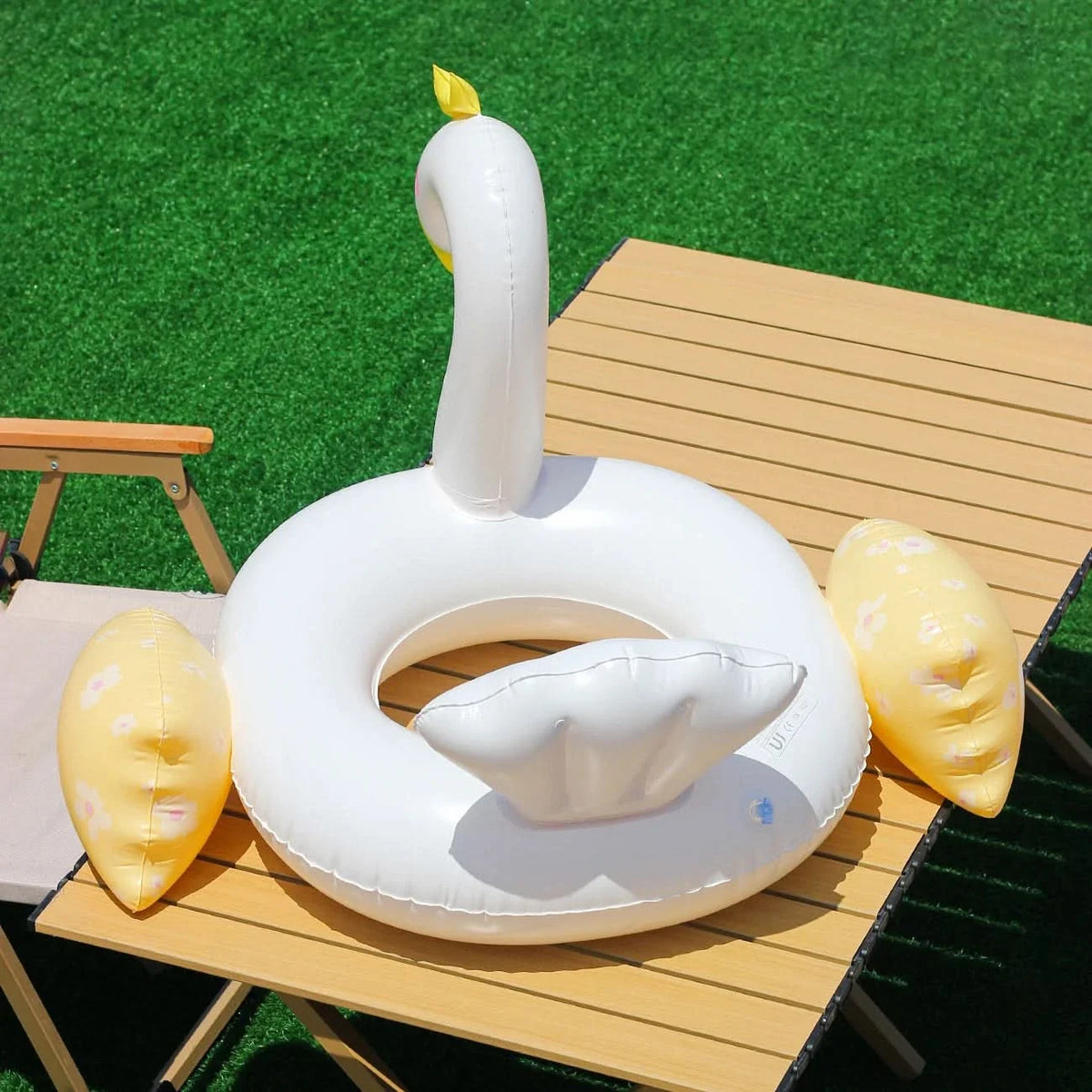 Swim Ring Inflatable Swan Durable PVC Lightweight