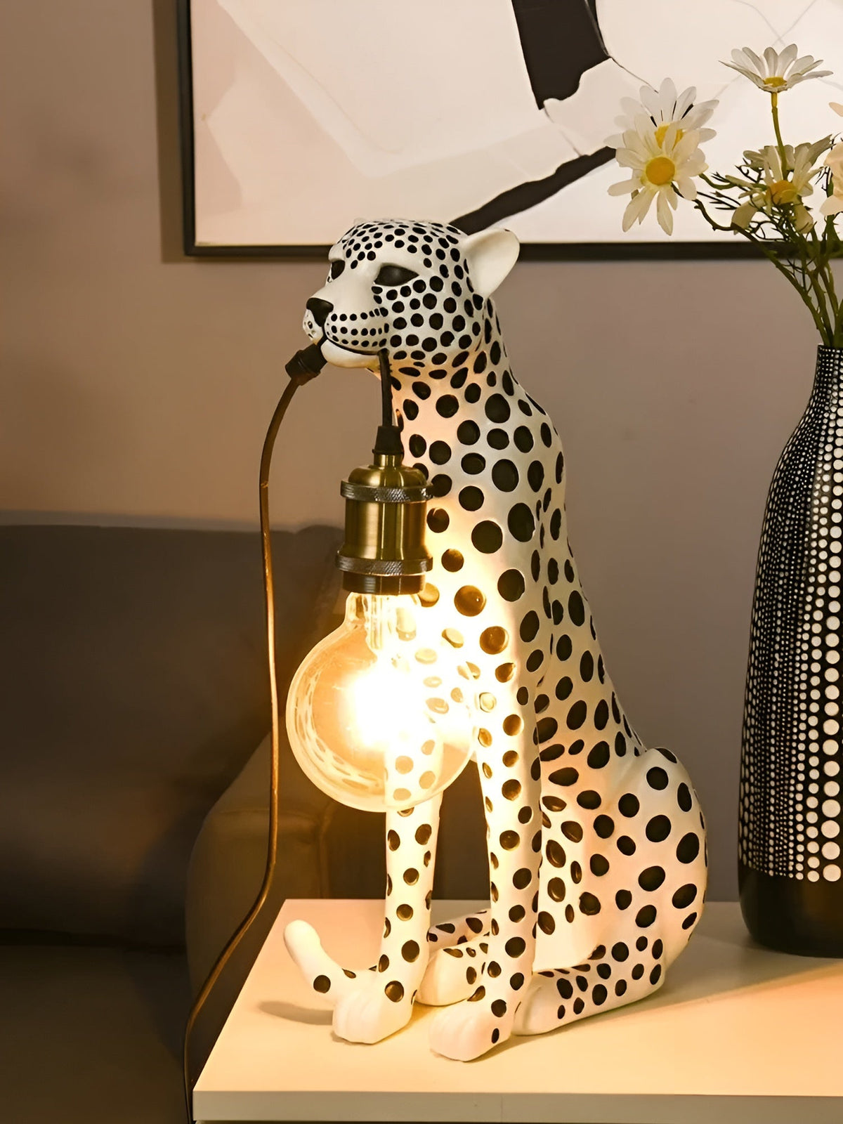 Table Lamp Hand-Painted Leopard Resin Edison Socket