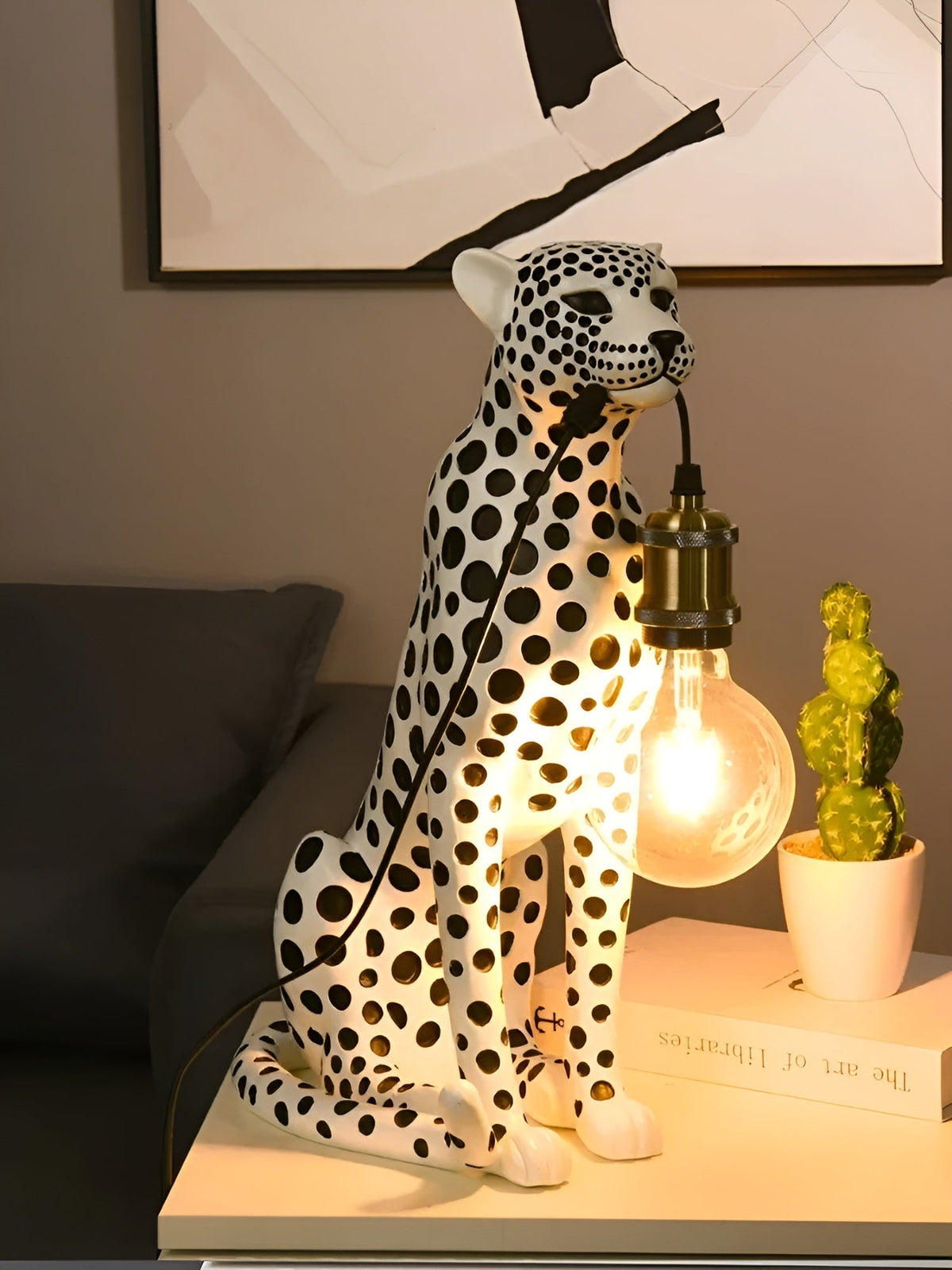 Table Lamp Hand-Painted Leopard Resin Edison Socket