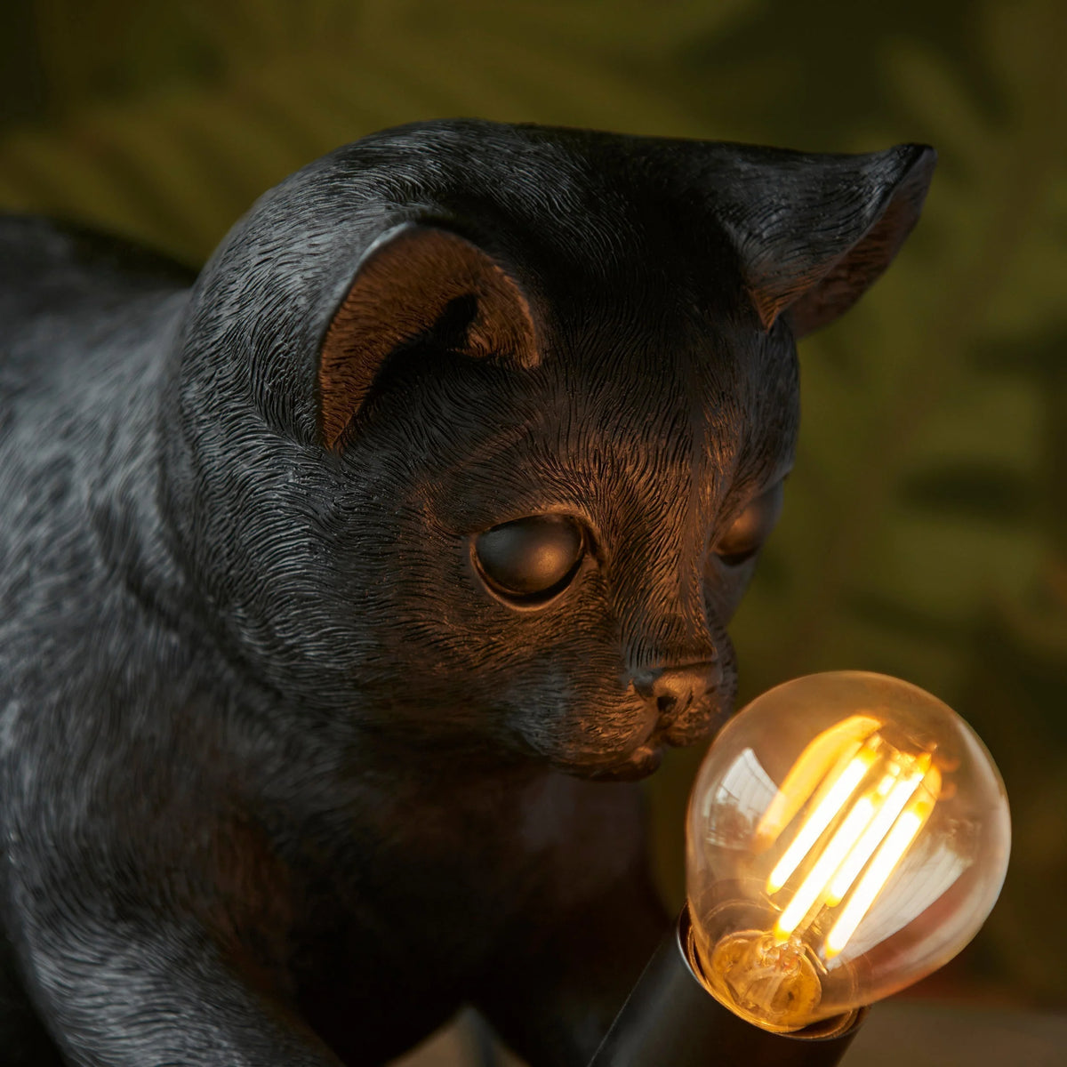Table Lamp Kitten-Shaped Resin Inline Switch