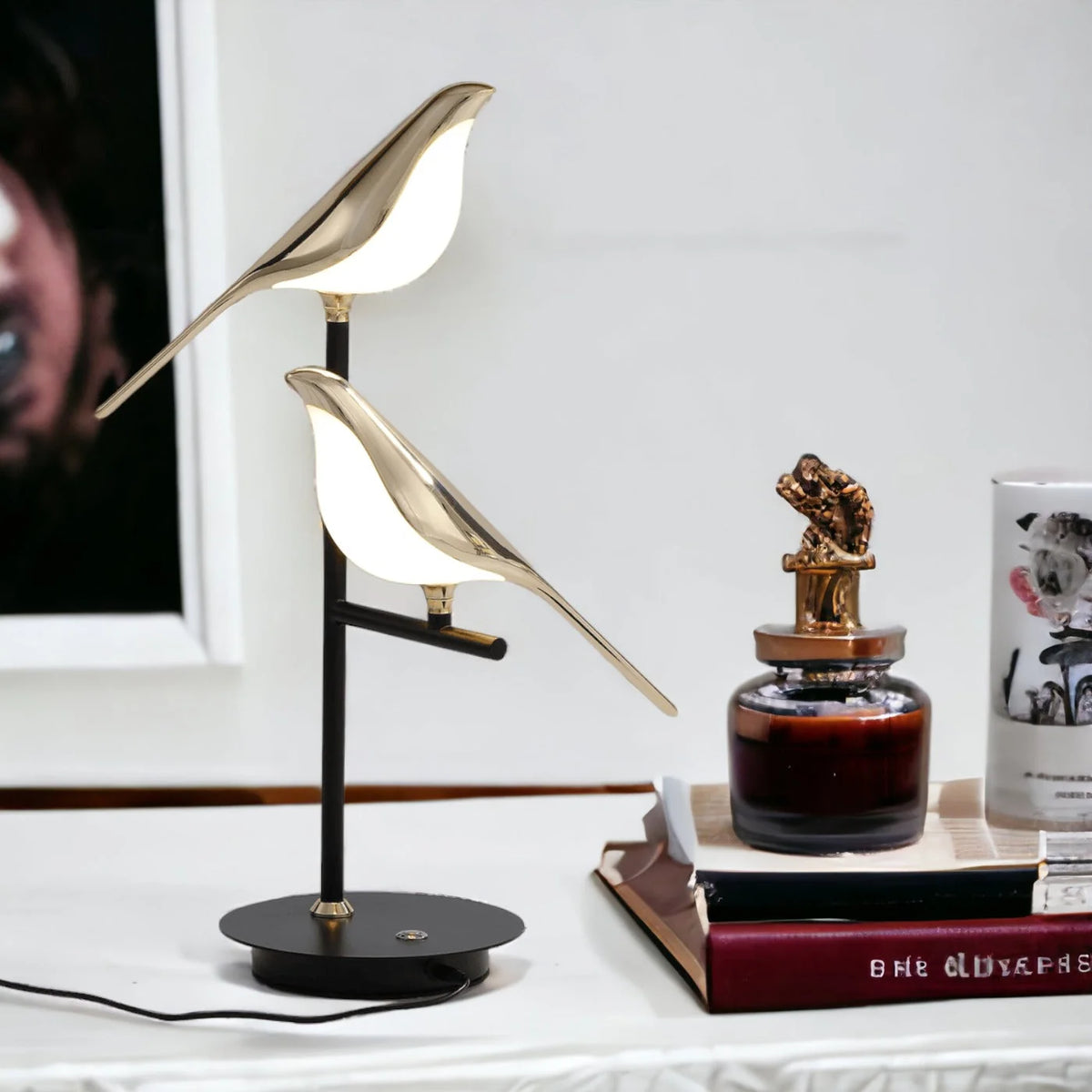 Table Lamp Sculptural Bird Gold LED
