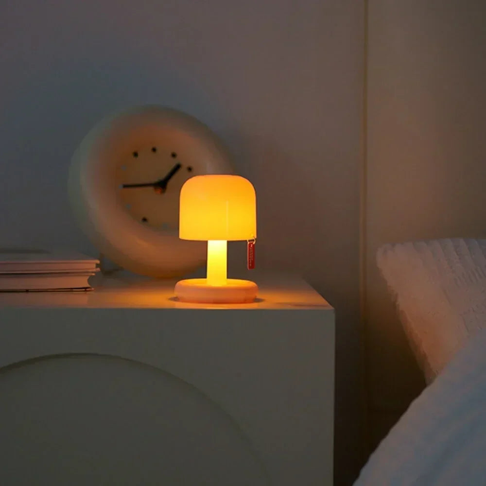 Table Lamp Sunset Effect USB Rechargeable 12-Hour Runtime