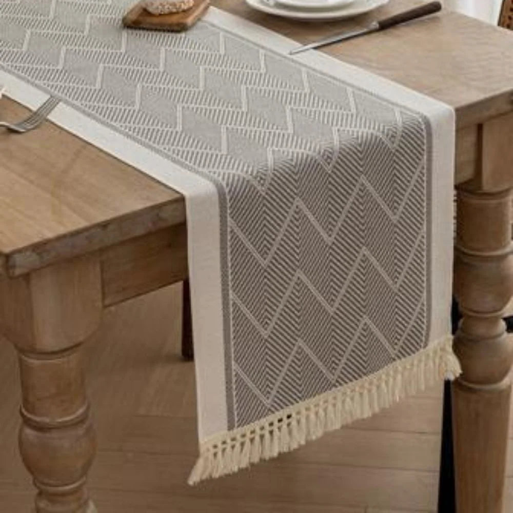 Table Runner Zigzag Woven Delicate Fringes