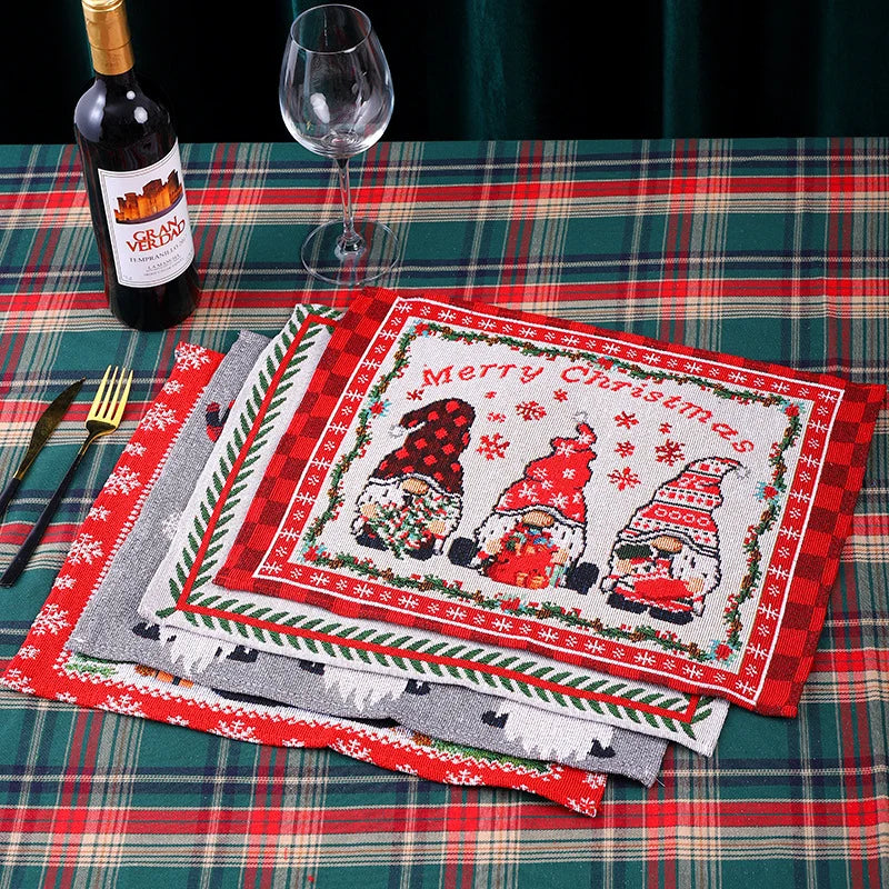 Tablecloth Santa Claus Pattern Durable & Machine Washable