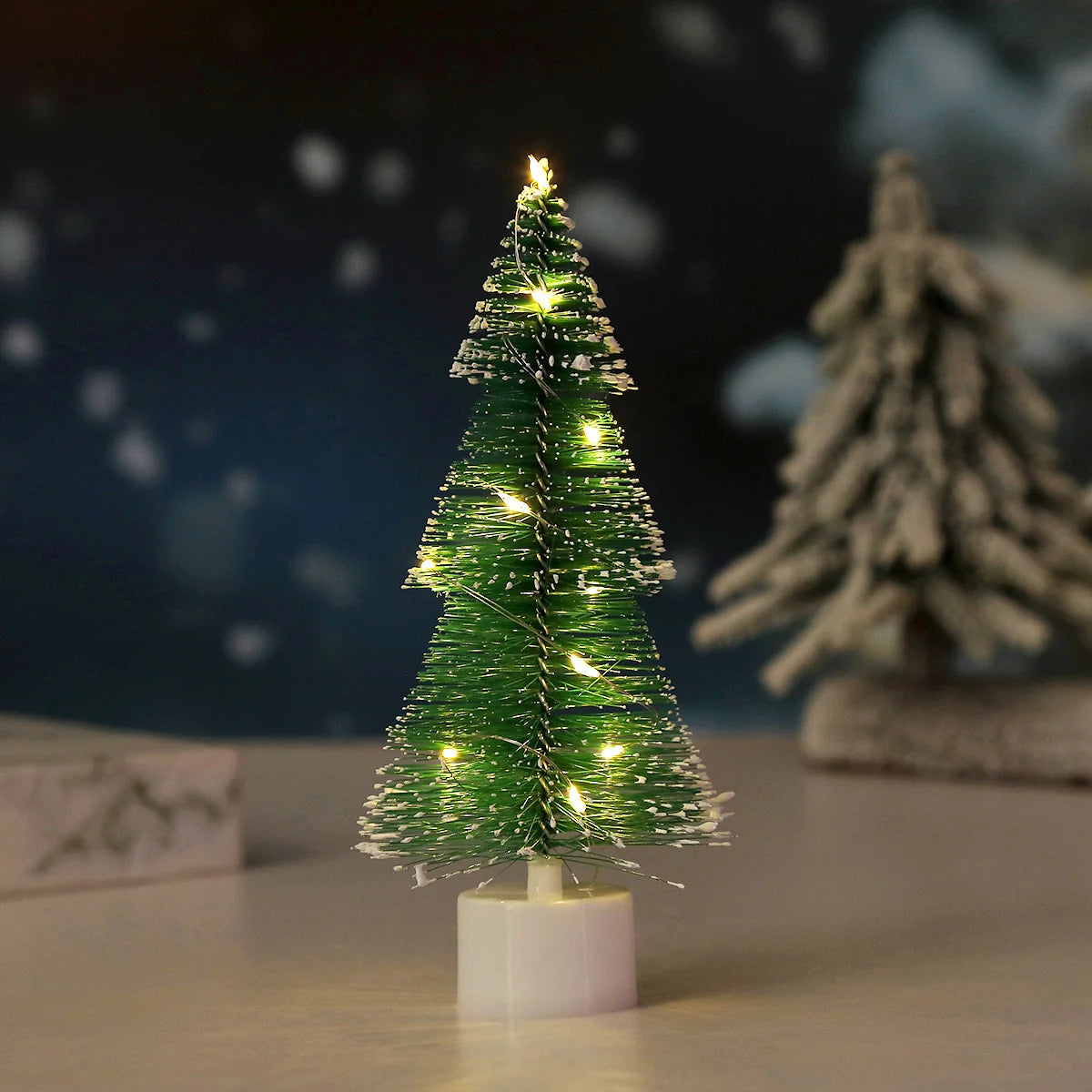 Tabletop Christmas Tree LED-Lit Warm Lights Energy-Saving