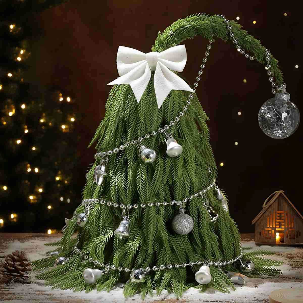 Tabletop Christmas Tree Lifelike PE Three Sizes