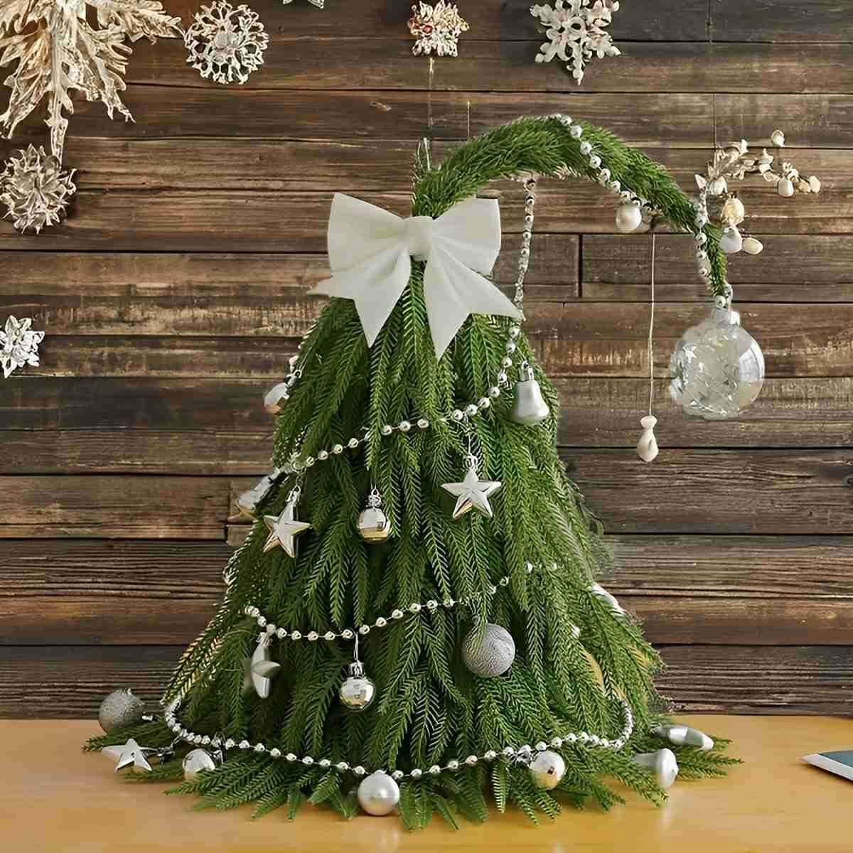 Tabletop Christmas Tree Lifelike PE Three Sizes