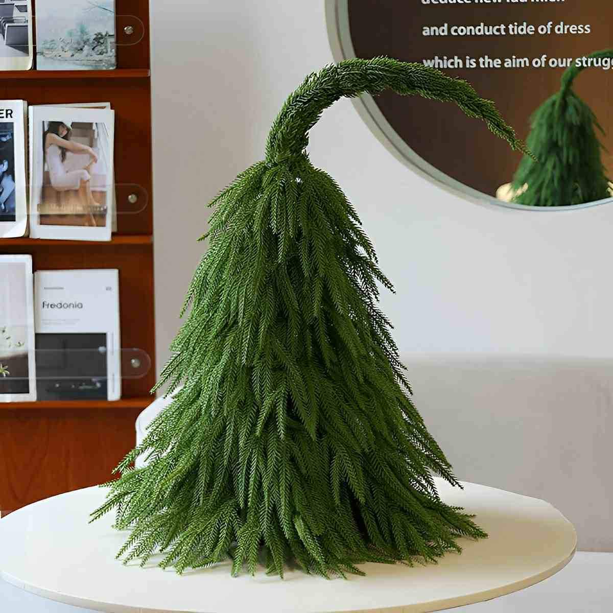 Tabletop Christmas Tree Lifelike PE Three Sizes
