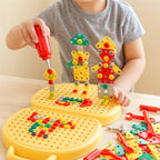 Take-Apart Animal Set Screw-Together Pieces & Case