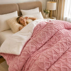 Thick Dual-Sided Velvet & Faux Cashmere Weighted Blanket (Machine-Washable)
