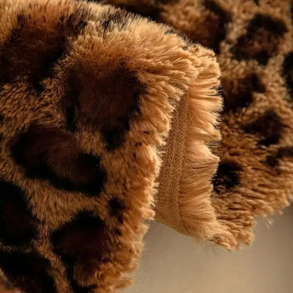 Thick Plush Microfiber Leopard Print Sofa Cover