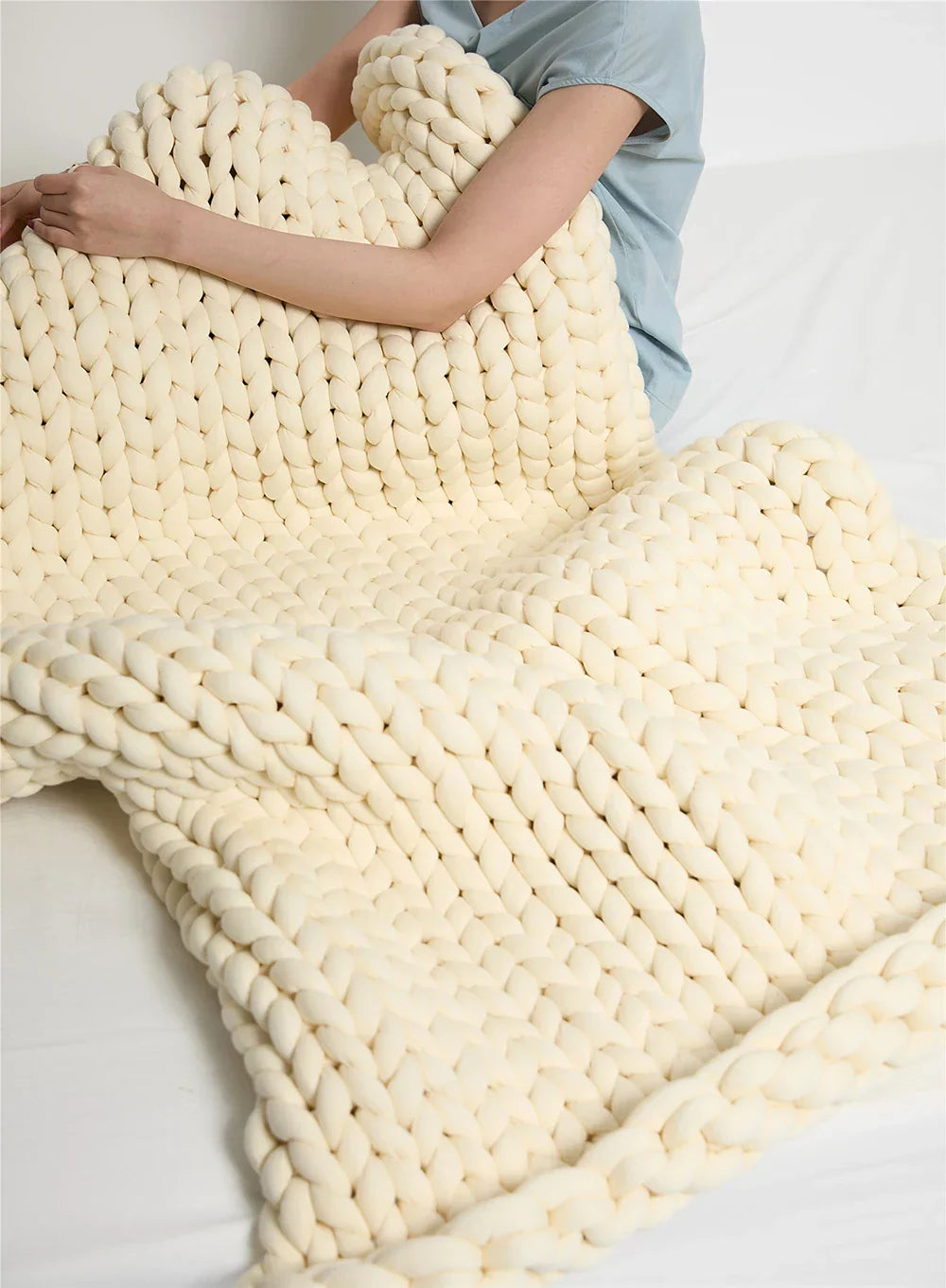 Throw Blanket Chunky Knit Ultra Soft Machine Washable