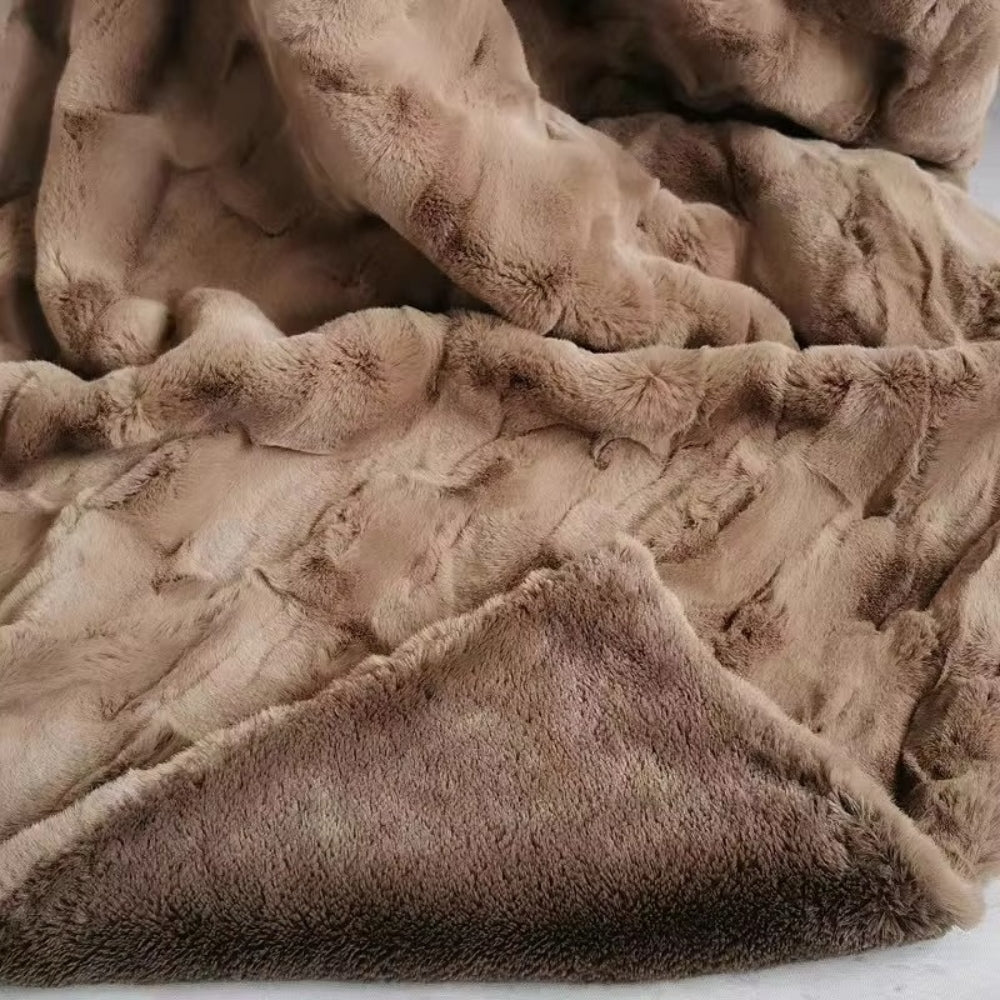 Throw Blanket Dual-Layer Faux Mink & Microfiber Machine Washable